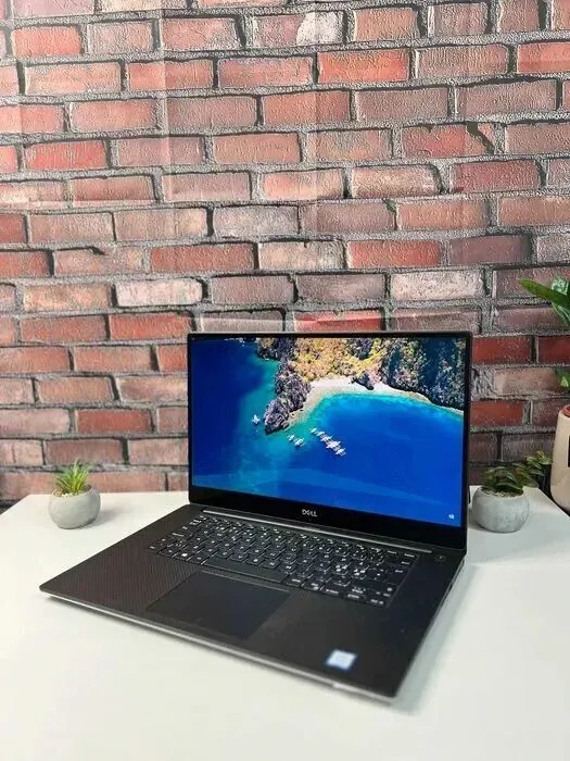 Мобільна робоча станція Dell Precision 5530 / 15.6" (3840x2160) IGZO Touch / Intel Core i9-8950HK (6 (12) ядер по 2.9 - 4.8 GHz) / 32 GB DDR4 / 1000 GB SSD M.2 / nVidia Quadro P2000, 4 GB GDDR5, 128-bit / WebCam / Win 10 Pro б/в - зображення 5