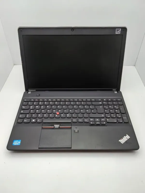 Ноутбук Lenovo ThinkPad E530 / 15.6" (1366x768) TN / Intel Core i5-3210M (2 (4) ядра по 2.5 - 3.1 GHz) / 6 GB DDR3 / 320 GB HDD / Intel HD Graphics 4000 / WebCam б/в - зображення 2