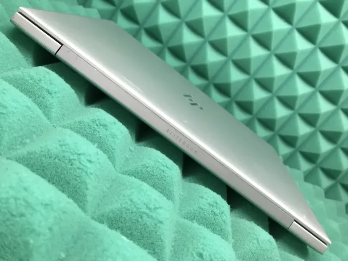 Ультрабук Б-клас HP EliteBook 840 G5 / 14" (1920x1080) IPS / Intel Core i5-8350U (4 (8) ядра по 1.7 - 3.6 GHz) / 8 GB DDR4 / 256 GB SSD M.2 / Intel UHD Graphics 620 / WebCam / Fingerprint / USB 3.1 / HDMI б/в - зображення 7