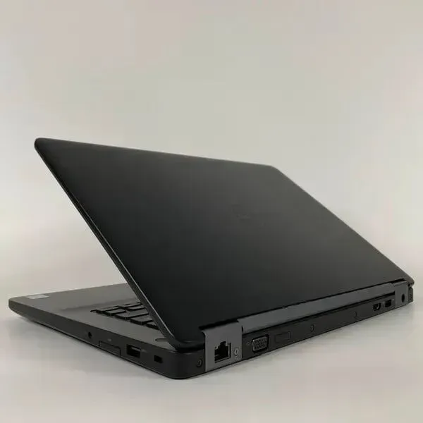 Ультрабук Dell Latitude E5470 / 14" (1366x768) TN / Intel Core i5-6440HQ (4 ядра по 2.6 - 3.5 GHz) / 8 GB DDR4 / 256 GB SSD / Intel HD Graphics 530 / VGA / HDMI б/в - зображення 7