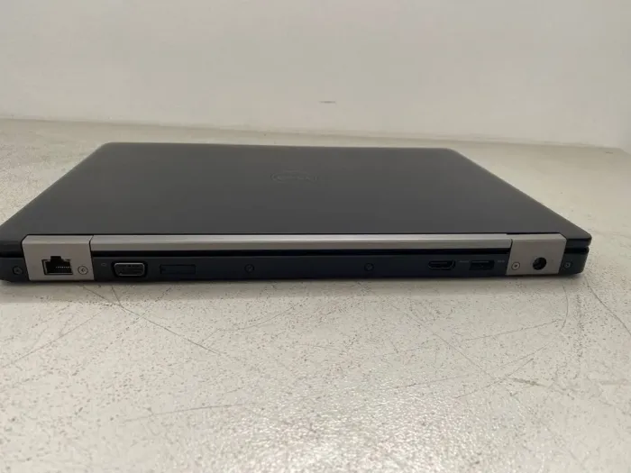 Ноутбук Dell Latitude E5470 / 14" (1920x1080) IPS / Intel Core i7-6820HQ (4 (8) ядра по 2.7 - 3.6 GHz) / 8 GB DDR4 / 256 GB SSD / Intel HD Graphics 530 / WebCam б/в - зображення 7