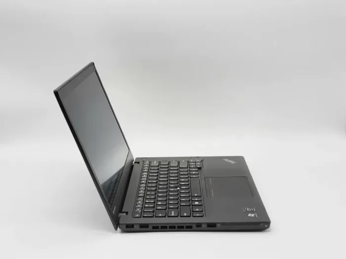 Ноутбук Lenovo ThinkPad T440s / 14" (1920x1080) IPS / Intel Core i5-4300U (2 (4) ядра по 1.9 - 2.9 GHz) / 8 GB DDR3 / 120 GB SSD / Intel HD Graphics 4400 / WebCam б/в - зображення 3