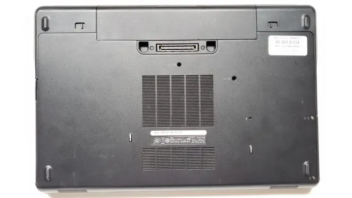 Ноутбук Dell Latitude E6540 / 15.6" (1920x1080) TN / Intel Core i5-4300M (2 (4) ядра по 2.6 - 3.3 GHz) / 8 GB DDR3 / 500 GB SSD / AMD Radeon HD 8790M, 2 GB GDDR5, 128-bit / WebCam б/в - зображення 4