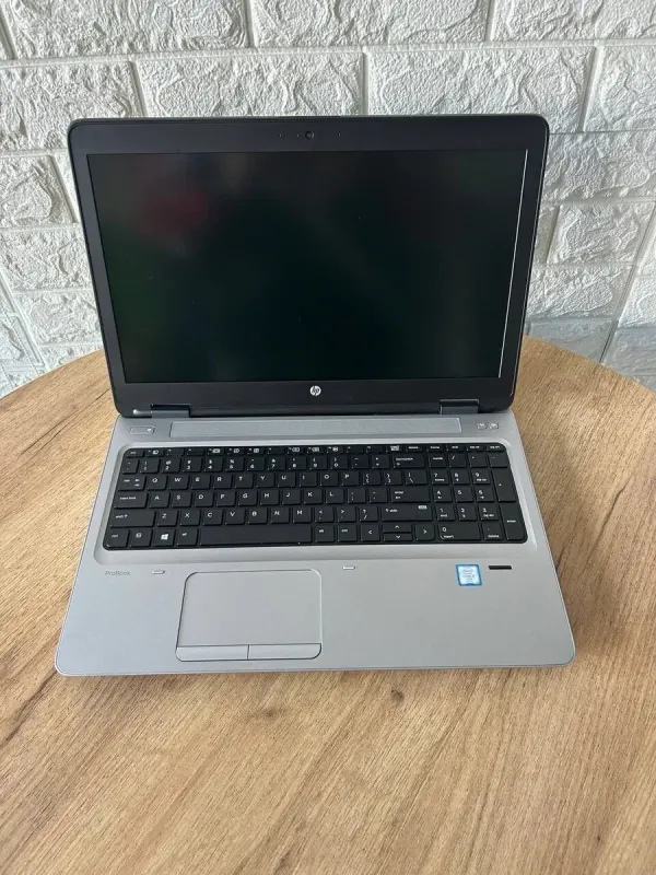 Ноутбук Б-клас HP ProBook 650 G2 / 15.6" (1366x768) TN / Intel Core i7-6600U (2 (4) ядра по 2.6 - 3.4 GHz) / 8 GB DDR4 / 256 GB SSD M.2 / Intel HD Graphics 520 / WebCam / VGA б/в - зображення 6