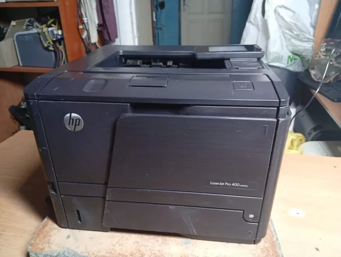 Принтер Б-клас HP LaserJet Pro 400 M401DN / Лазерний монохромний друк / 1200x1200 dpi / A4 / 33 стор./хв / USB 2.0, Ethernet / Дуплекс б/в - зображення 3
