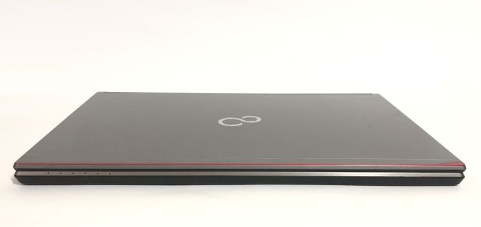 Ноутбук Fujitsu LifeBook E756 / 15.6" (1920x1080) IPS / Intel Core i5-6200U (2 (4) ядра по 2.3 - 2.8 GHz) / 8 GB DDR4 / 256 GB SSD / Intel HD Graphics 520 / WebCam / DVD-ROM / Win 10 Pro б/в - зображення 5