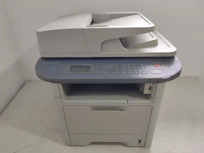 БФП Б-клас Samsung SCX-4833FR / Лазерний монохромний друк / 1200x1200 dpi / A4 / 24 стор/хв / USB 2.0, Ethernet / Дуплекс б/в - зображення 2