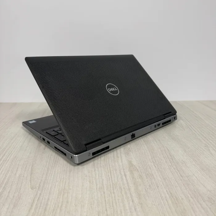 Мобільна робоча станція Dell Precision 7540 / 15,6" (1920x1080) IPS / Intel Xeon E-2276M (6 (12) ядер по 2,8 - 4,7 ГГц) / 16 ГБ DDR4 / 256 ГБ SSD / nVidia Quadro T2000, 4 ГБ GDDR5, 128-біт / WebCam б/в - зображення 7