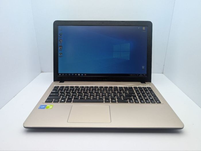 Ноутбук Asus R540N / 15.6" (1366x768) TN / Intel Celeron N3350 (2 ядра по 1.1 - 2.4 GHz) / 4 GB DDR3 / 120 GB SSD / nVidia GeForce 920MX, 2 GB GDDR3, 64-bit / WebCam б/в - зображення 2