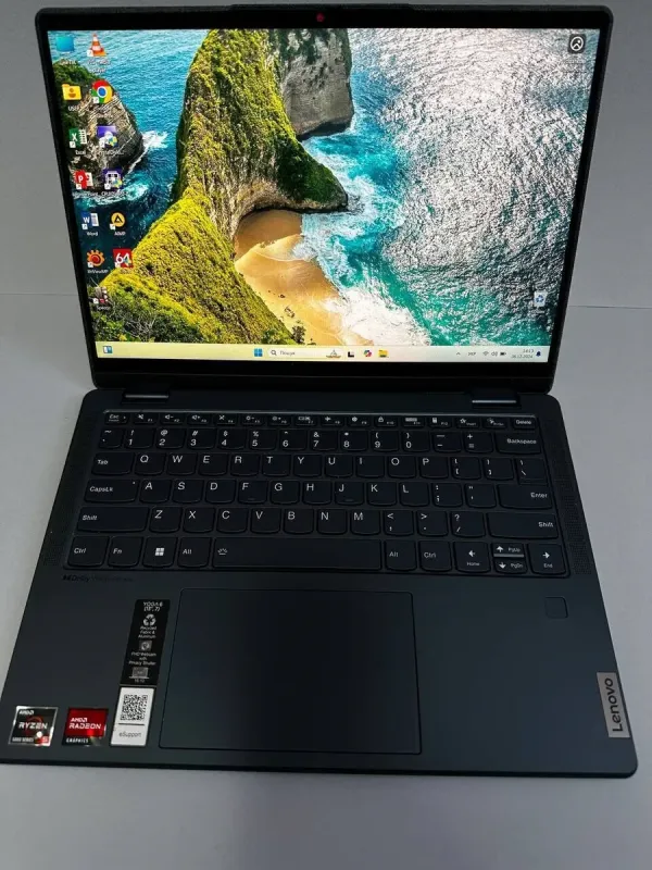Ноутбук-трансформер Б-клас Lenovo Yoga 6 13Alc7 / 13.3" (1920x1200) IPS Touch / AMD Ryzen 5 5500U (6 (12) ядер по 2.1 - 4.0 GHz) / 8 GB DDR4 / 256 GB SSD M.2 / AMD Radeon RX Vega 7 / WebCam б/у - зображення 2