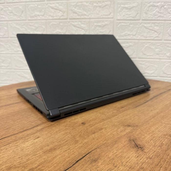 Ігровий ноутбук Б-клас MSI Stealth 15M A11UEKV / 15.6" (1920x1080) IPS / Intel Core i7-11375H (4 (8) ядра по 3.0 - 5.0 GHz) / 16 GB DDR4 / 512 GB SSD NVMe / nVidia GeForce RTX 3060, 6 GB GDDR6, 192-bit / WebCam б/в - зображення 6