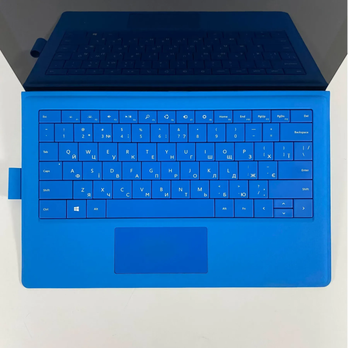 Нетбук-трансформер Microsoft Surface Pro 3 / 12" (2160x1440) IPS Touch / Intel Core i7-4650U (2 (4) ядра по 1.7 - 3.3 GHz) / 8 GB DDR3 / 512 GB SSD / Intel HD Graphics 5000 / WebCam б/в - зображення 3