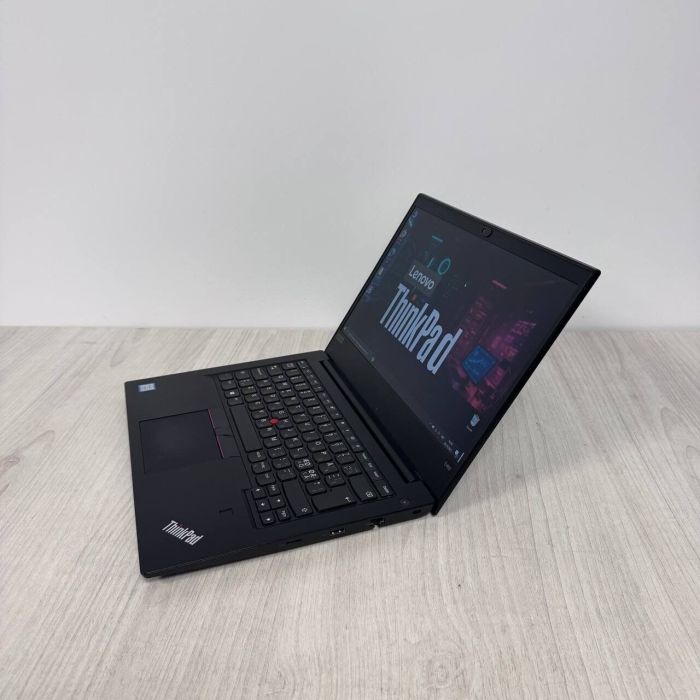 Ноутбук Lenovo ThinkPad E480 / 14" (1920x1080) IPS / Intel Core i5-8250U (4 (8) ядра по 1.6 - 3.4 GHz) / 8 GB DDR4 / 256 GB SSD NVMe / Intel UHD Graphics 620 / WebCam б/в - зображення 5