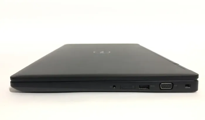 Ігровий ноутбук Б-класу Dell Latitude 5580 / 15,6" (1920x1080) IPS / Intel Core i7-7820HQ (4 (8) ядра по 2,9 - 3,9 ГГц) / 8 ГБ DDR4 / 256 ГБ SSD / nVidia GeForce 940MX, 2 ГБ GDDR5, 64-біт / WebCam / Win 11 Pro б/в - зображення 5