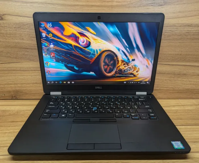 Ноутбук Dell Latitude E5470 / 14" (1366x768) TN / Intel Core i5-6300U (2 (4) ядра по 2.4 - 3.0 GHz) / 8 GB DDR4 / 256 GB SSD / Intel HD Graphics 520 / WebCam / Windows 10 б/в - зображення 2