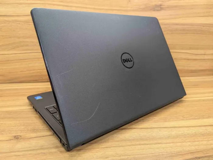 Ноутбук Dell Inspiron 15-3558 / 15.6" (1366x768) TN / Intel Core i3-5005U (2 (4) ядра по 2.0 GHz) / 8 GB DDR3 / 240 GB SSD / Intel HD Graphics 5500 / WebCam / HDMI / Windows 10 б/в - зображення 6