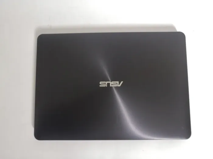 Ноутбук Asus F302U / 13.3" IPS / Intel Core i5-6200U (2(4) ядра по 2.3-2.8 GHz) / 8GB DDR3 / 128GB SSD / WebCam / NO ODD б/в - зображення 7