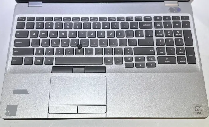 Мобільна робоча станція Б-класу Dell Precision 3551 / 15,6" (1920x1080) IPS / Intel Core i5-10400H (4 (8) ядра по 2,6 - 4,6 ГГц) / 32 ГБ DDR4 / 512 ГБ SSD / nVidia Quadro P620, 4 ГБ GDDR5, 128-біт / WebCam / Win 11 Pro б/в - зображення 8