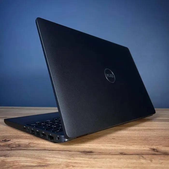 Мобільна робоча станція Dell Precision 3540 / 15.6" (1920x1080) IPS / Intel Core i5-8365U (4 (8) ядра по 1.6 - 4.1 GHz) / 8 GB DDR4 / 256 GB SSD / Intel UHD Graphics / WebCam б/в - зображення 11