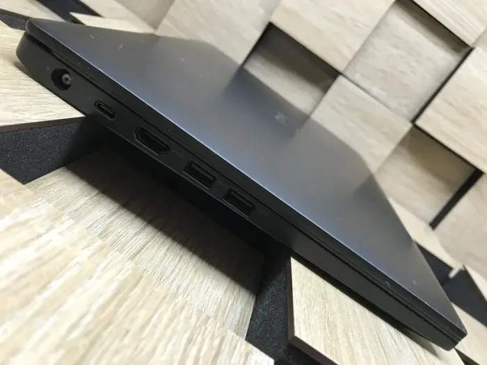 Ноутбук Б-клас Dell Latitude 7490 / 14" (1920x1080) IPS / Intel Core i5-8350U (4 (8) ядра по 1.7 - 3.6 GHz) / 8 GB DDR4 / 256 GB SSD M.2 / Intel UHD Graphics 620 / WebCam / USB 3.1 / HDMI б/в - зображення 15