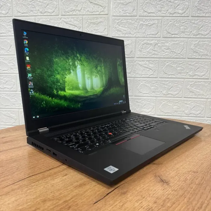 Мобільна робоча станція Б-клас Lenovo ThinkPad P17 Gen 1 / 17.3" (1920x1080) IPS / Intel Core i7-10850H (6 (12) ядер по 2.7 - 5.1 GHz) / 16 GB DDR4 / 500 GB SSD / nVidia Quadro T1000, 4 GB DDR5, 128-bit / WebCam б/в - зображення 4