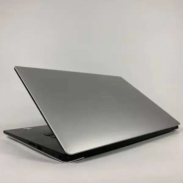 Мобільна робоча станція Dell Precision 5530 / 15.6" (1920x1080) IPS / Intel Xeon E-2176M (6 (12) ядер по 2.7 - 4.4 GHz) / 16 GB DDR4 / 512 GB SSD / nVidia Quadro P1000, 4 GB GDDR5, 128-bit / HDMI б/в - зображення 7