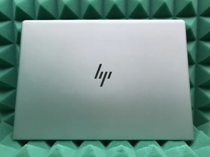 Ультрабук Б-клас HP EliteBook 840 G5 / 14" IPS / Core i5-8350U (4(8) ядра по 1.7-3.6GHz) / 8GB DDR4 / 256GB SSD M.2 / UHD Graphics 620 / WebCam б/в - зображення 5