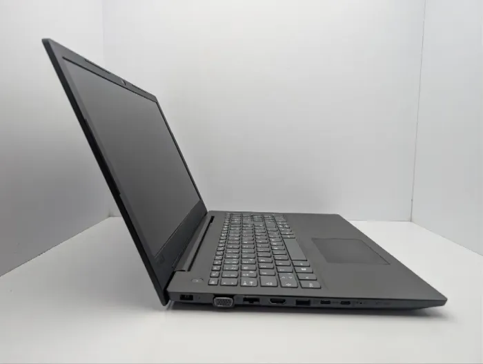 Ноутбук Lenovo V330-15IKB / 15.6" (1920x1080) IPS / Intel Core i5-8250U (4 (8) ядра по 1.6 - 3.4 GHz) / 8 GB DDR4 / 120 GB SSD / Intel UHD Graphics 620 / WebCam / DVD-ROM б/в - изображение 4