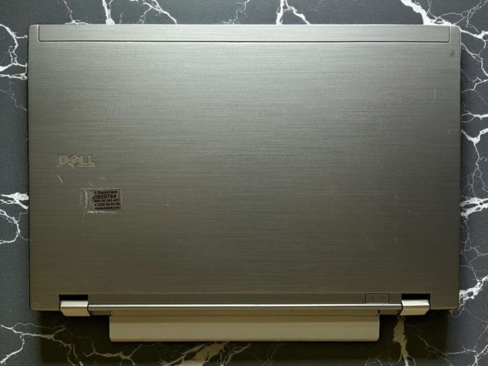 Ноутбук Б-клас Dell Latitude E4310 / 13.3" (1366x768) TN / Intel Core i5-520M (2 (4) ядра по 2.4 - 2.93 GHz) / 4 GB DDR3 / 250 GB HDD / Intel HD Graphics / WebCam б/в - зображення 7