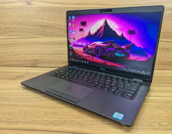 Ноутбук Dell Latitude 5300 / 13.3" (1920x1080) IPS / Intel Core i5-8365U (4 (8) ядра по 1.6 - 4.1 GHz) / 16 GB DDR4 / 512 GB SSD / Intel UHD Graphics / WebCam / Windows 10 б/в - зображення 5