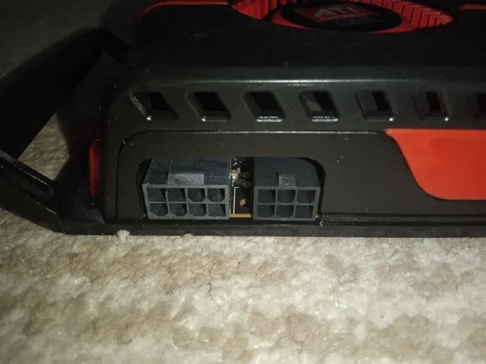 Дискретна відеокарта AMD Radeon HD 5970, 2 GB GDDR5, 256-bit / 2x DVI, 1x miniDP б/в - зображення 5