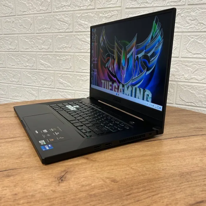 Ігровий ноутбук Asus TUF Dash F15 FX516PE / 15.6" (1920x1080) IPS / Intel Core i7-11370H (4 (8) ядра по 3.0 - 4.8 GHz) / 16 GB DDR4 / 512 GB SSD / nVidia GeForce RTX 3050 Ti, 4 GB GDDR6, 128-bit б/в - зображення 5