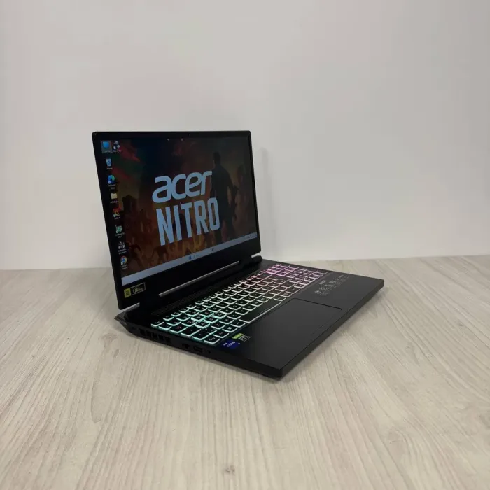 Ігровий ноутбук Б-класу Acer Nitro 5 AN515-58 / 15.6" (1920x1080) IPS / Intel Core i7-12700H (14 (20) ядер по 3,5 - 4,7 ГГц) / 16 ГБ DDR4 / 1000 ГБ SSD NVMe / nVidia GeForce RTX 3060, 6 ГБ GDDR6, 192-bit / WebCam б/в - зображення 4