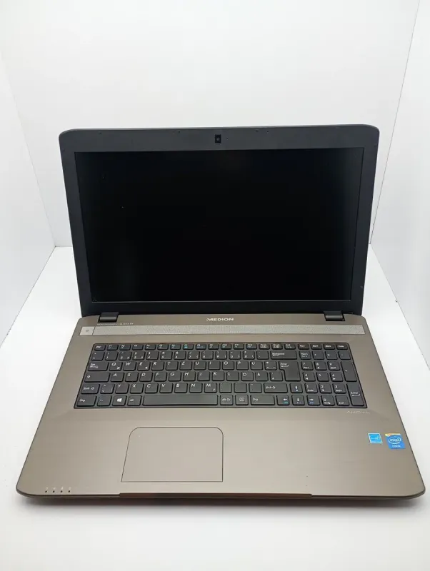 Ноутбук Medion Akoya / 17.3" (1600x900) TN / Intel Celeron N2930 (4 (4) ядра по 2.16 GHz) / 8 GB DDR3 / 320 GB HDD / Intel HD Graphics / WebCam / HDMI / Акб відсутній б/в - зображення 2