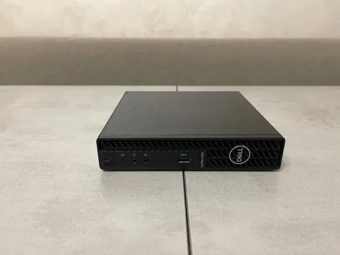 Неттоп Dell Optiplex 3090 Micro USFF / Intel Core i5-10500T (6 (12) ядер по 2.3 - 3.8 GHz) / 16 GB DDR4 / 256 GB SSD M.2 + 500 GB HDD / Intel UHD Graphics 630 / DisplayPort / Wi-Fi / Bluetooth б/в - зображення 2