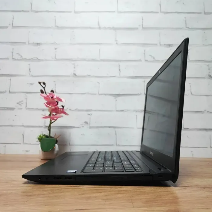 Ноутбук Terra Mobile 1515 / 15.6" (1920x1080) TN / Intel Core i3-7100U (2 (4) ядра по 2.4 GHz) / 12 GB DDR4 / 512 GB SSD / Intel HD Graphics 620 / WebCam / DVD-ROM б/в - зображення 6