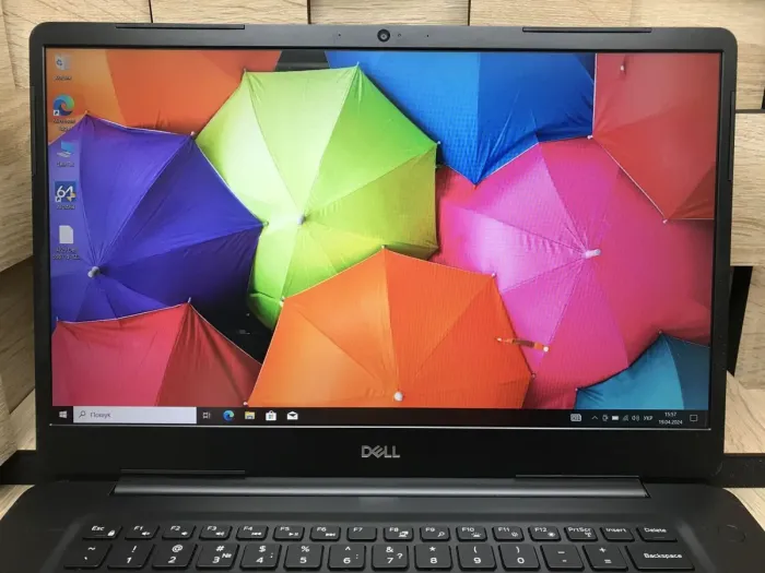 Ноутбук Б-клас Dell Vostro 5581 / 15.6" (1920x1080) IPS / Intel Core i5-8265U (4 (8) ядра по 1.6 - 3.9 GHz) / 8 GB DDR4 / 256 GB SSD M.2 / Intel UHD Graphics 620 / WebCam / HDMI / Windows 10 б/в - зображення 3