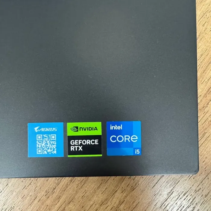 Ігровий ноутбук Gigabyte Aorus 15 BMF / 15.6" (1920x1080) IPS / Intel Core i5-13500H (12 (16) ядер по 3.5 - 4.7 GHz) / 16 GB DDR4 / 512 GB SSD / nVidia GeForce RTX 4050, 6 GB GDDR6, 96-bit / WebCam б/в - зображення 8