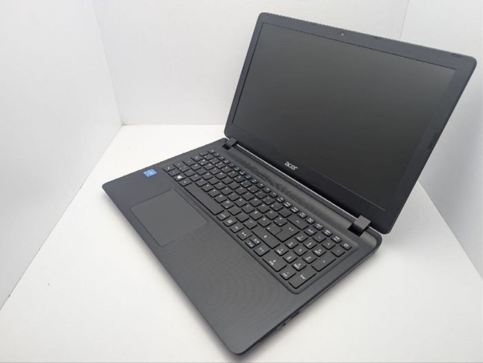 Ноутбук Acer Aspire ES1-533 / 15.6" (1366x768) TN / Intel Celeron N3450 (4 ядра по 1.1 - 2.2 GHz) / 6 GB DDR3 / 120 GB SSD / Intel HD Graphics 500 / WebCam / DVD-ROM б/в - зображення 7
