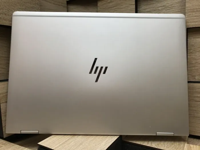 Ноутбук-трансформер HP EliteBook x360 1030 G2 / 13.3" (1920x1080) IPS Touch / Intel Core i5-7300U (2 (4) ядра по 2.6 - 3.5 GHz) / 8 GB DDR4 / 256 GB SSD M.2 / Intel HD Graphics 620 / WebCam / Fingerprint / USB 3.1 / HDMI б/в - зображення 8