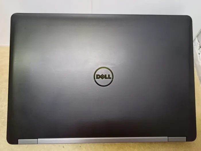 Ультрабук Б-клас Dell Latitude E5470 / 14" (1920x1080) IPS Touch / Intel Core i5-6440HQ (4 ядра по 2.6 - 3.5 GHz) / 8 GB DDR4 / 256 GB SSD / Intel HD Graphics 530 / WebCam б/в - зображення 8