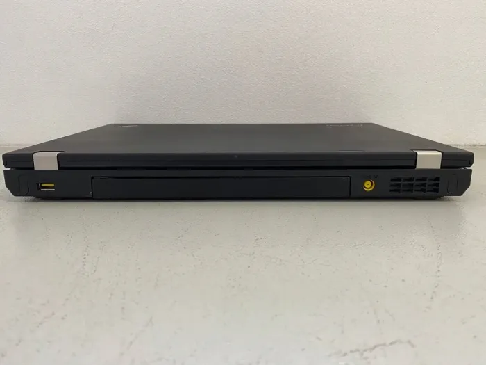 Ноутбук Lenovo ThinkPad T530 / 15.6" (1600x900) TN / Intel Core i7-3520M (2 (4) ядра по 2.9 - 3.6 GHz) / 8 GB DDR3 / 240 GB SSD / Intel HD Graphics 4000 / DVD-ROM / VGA б/в - зображення 7