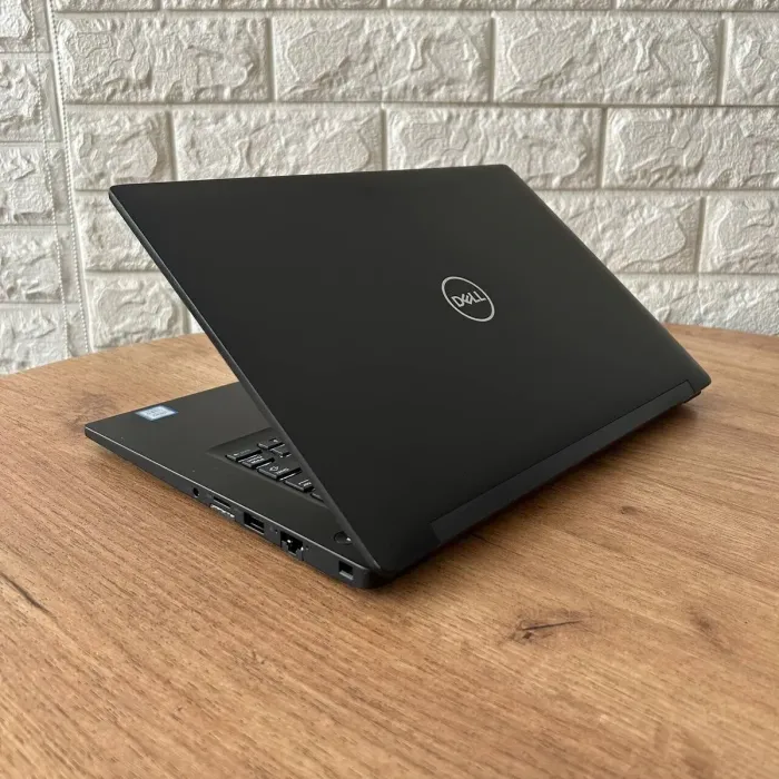 Ультрабук Б-клас Dell Latitude 7490 / 14" (1920x1080) IPS / Intel Core i7-8650U (4 (8) ядра по 1.9 - 4.2 GHz) / 8 GB DDR4 / 256 GB SSD / Intel UHD Graphics 620 / WebCam б/в - зображення 6