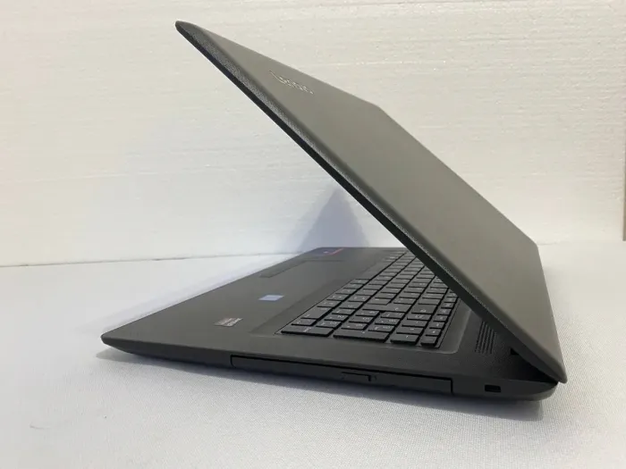 Ноутбук Б-клас Lenovo IdeaPad 110-17IKB / 17.3" (1600x900) TN / Intel Core i3-7100U (2 (4) ядра по 2.4 GHz) / 8 GB DDR4 / 240 GB SSD / AMD Radeon R5 M430, 2 GB GDDR3, 64-bit / WebCam / DVD-ROM б/в - зображення 8