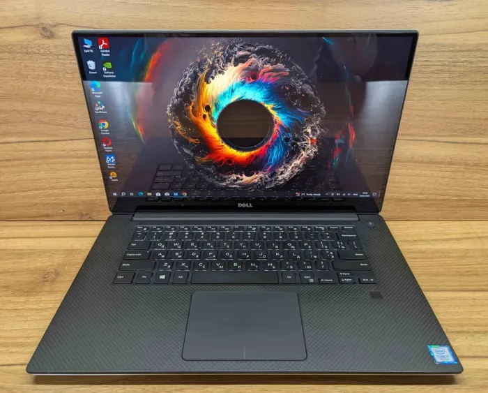 Ігровий ноутбук Dell XPS 15 9560 / 15.6" (3840x2160) IPS Touch / Intel Core i7-7700HQ (4 (8) ядра по 2.8 - 3.8 GHz) / 16 GB DDR4 / 480 GB SSD / nVidia Geforce GTX 1050, 4 GB GDDR5, 128-bit / HDMI / Windows 10 б/в - зображення 2