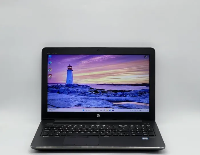 Мобільна робоча станція HP Zbook 15 G3 / 15.6" (1920x1080) TN / Intel Xeon E3-1505M v5 (4 (8) ядра по 2.8 - 3.7 GHz) / 32 GB DDR4 / 480 GB SSD / nVidia Quadro M1000M, 2 GB GDDR5, 128-bit / WebCam б/в - зображення 2