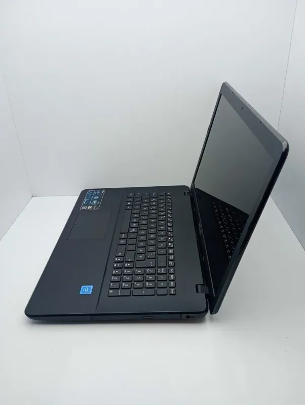 Ноутбук Asus F751 / 17.3" (1600x900) TN / Intel Celeron N2940 (4 ядра по 1.83 - 2.25 GHz) / 8 GB DDR3 / 120 GB SSD / Intel HD Graphics / WebCam б/в - зображення 6