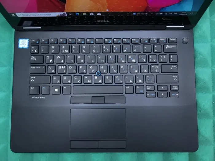 Ультрабук Dell Latitude E7470 / 14" IPS Touch / Core i5-6300U (2(4) ядра по 2.4-3GHz) / 8GB DDR4 / 120GB SSD M.2 / HD Graphics 520 / WebCam / HDMI / miniDP / Win 10 б/в - зображення 4