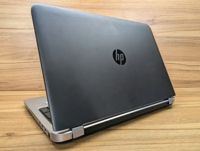 Ноутбук Б-клас HP ProBook 450 G3 / 15.6" (1366x768) TN / Intel Core i5-6200U (2 (4) ядра по 2.3 - 2.8 GHz) / 8 GB DDR3 / 256 GB SSD / AMD Radeon R7 M340, 2 GB DDR3, 64-bit / WebCam / Fingerprint / Windows 10 б/в - зображення 7