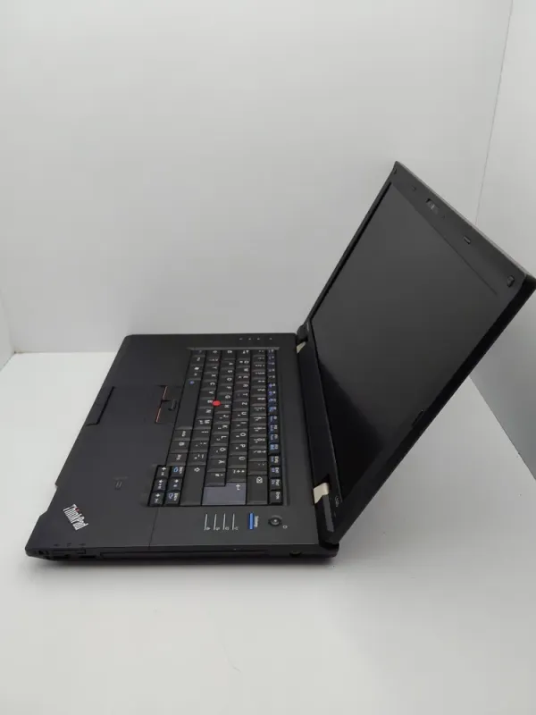 Ноутбук Lenovo ThinkPad L520 / 15.6" (1366x768) TN / Intel Core i7-2820QM (4 (8) ядра по 2.3 - 3.4 GHz) / 8 GB DDR3 / 240 GB SSD / Intel HD Graphics 4000 / WebCam б/в - зображення 6